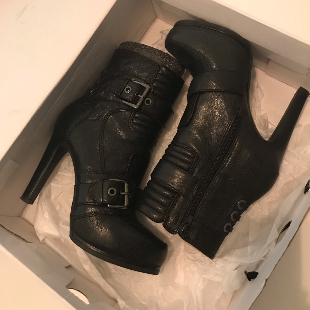 Ankle boots